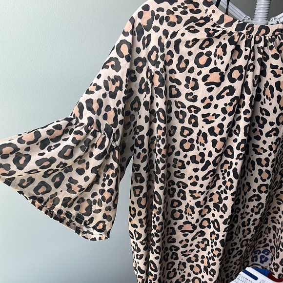 Cheetah blouse from target - Picture 2 of 3